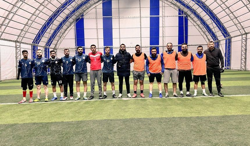 Ders Arası Bitti, Futbol Başladı