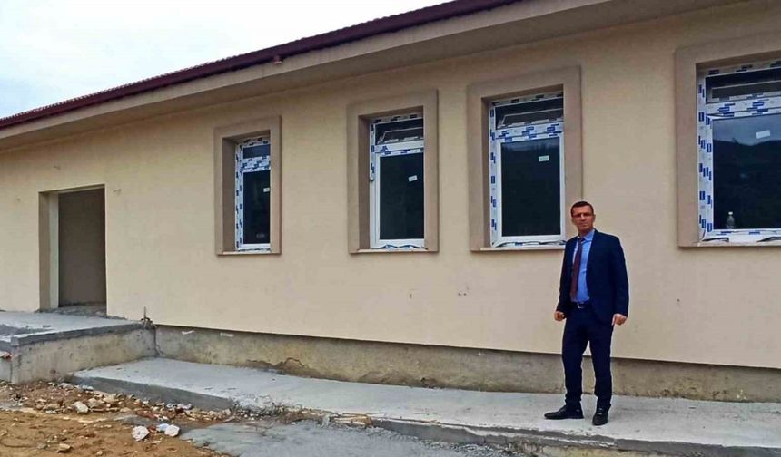 Sarıgöl’de yarım kalan okul projesi hızla tamamlanıyor
