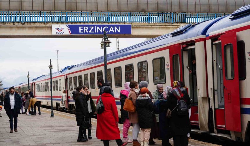 Turistik Doğu Ekspresi yarın sezonun ilk seferine çıkıyor