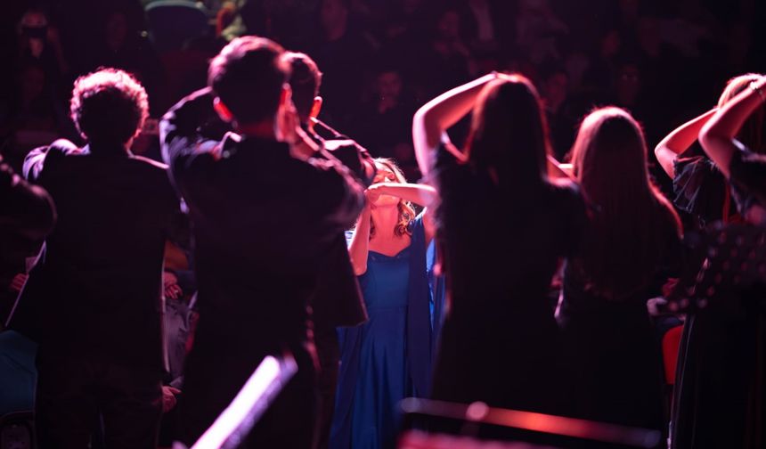 Yeni Yılda Klasik Ezgilerle Dayanışma Gecesi!