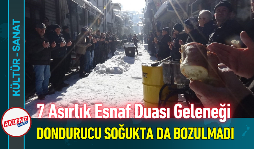 7 Asırlık Esnaf Duası Geleneği Dondurucu Soğukta Da Bozulmadı!