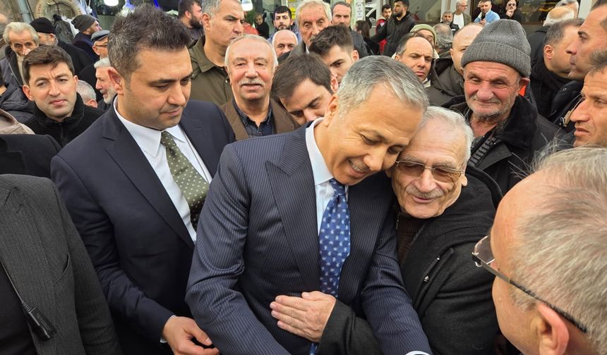 Bakan Yerlikaya Esnaf ve Vatandaşlarla Bir Arada!