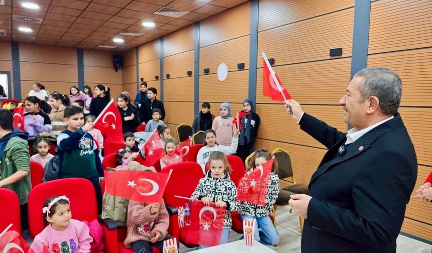 Darende'de Tatil Keyfi: 'Çocuk Sinema Günleri' Başladı