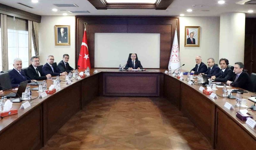 Ekonomi Yönetimi Bakan Şimşek Komiteyi Toplandı
