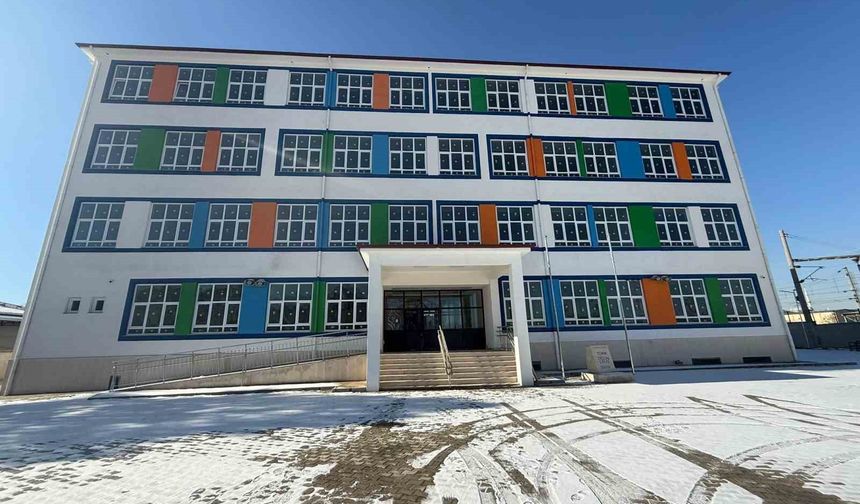 Gazeteci Akif Çelik’in Adı Malatya Ortaokulu’nda Yaşayacak