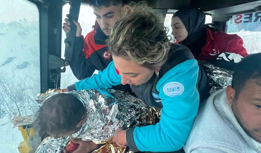 GES tesisinde mahsur kalan çalışan 5,5 saatte kurtarıldı