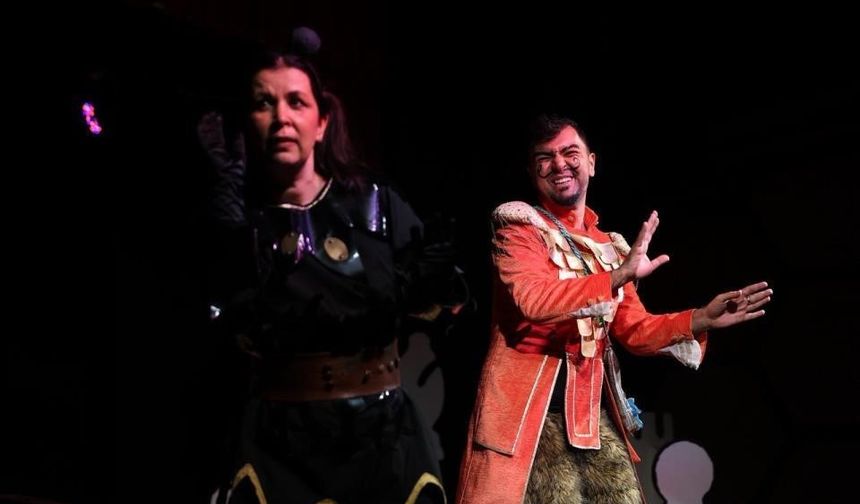 Merkezefendi'de Tiyatro Mevsimi: Ocak Ayı Oyun Takvimi