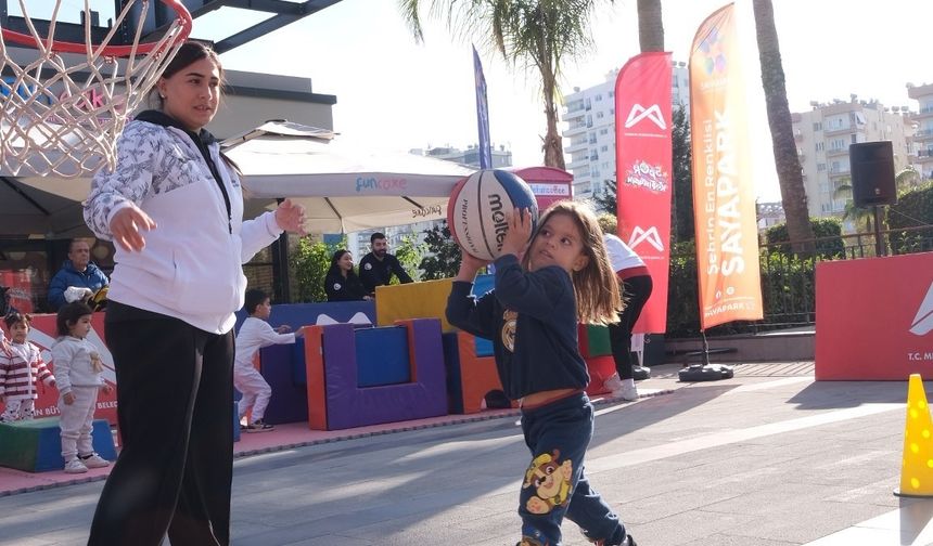 Mersin’de Çocuklar İçin Alışveriş Merkezinde Spor Keyfi!